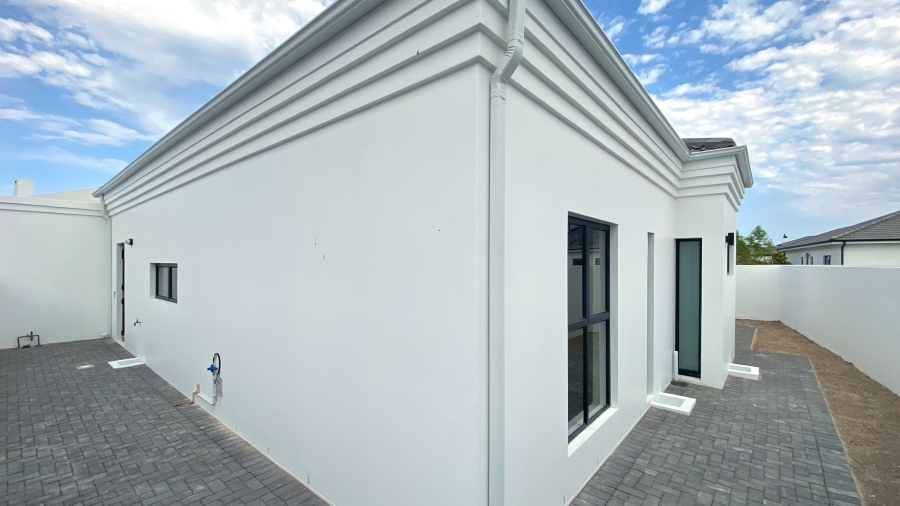 3 Bedroom Property for Sale in Shelley Point Western Cape